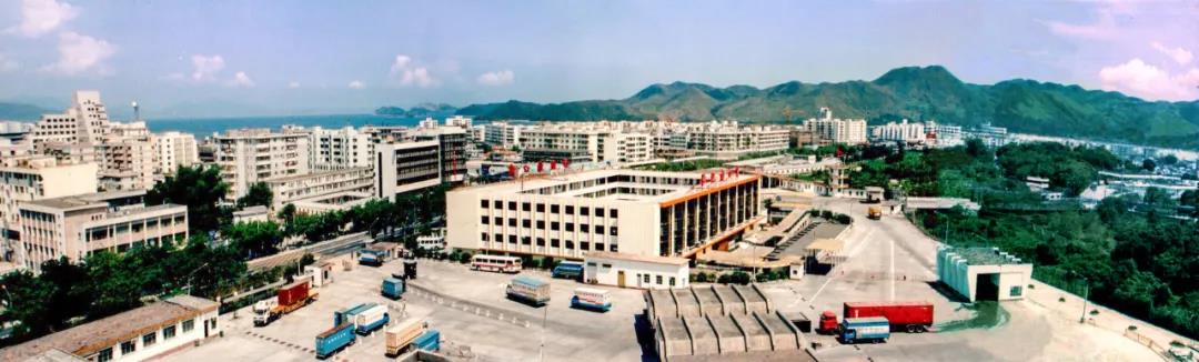 1985年3月，经国务院批准，沙头角口岸建成使用。.jpg